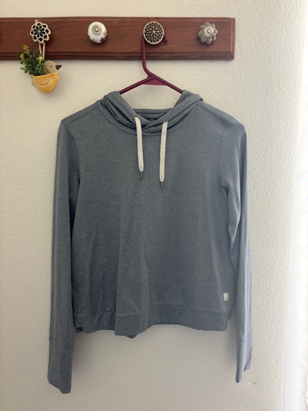 Vuori Blue Gray Hooded Pullover